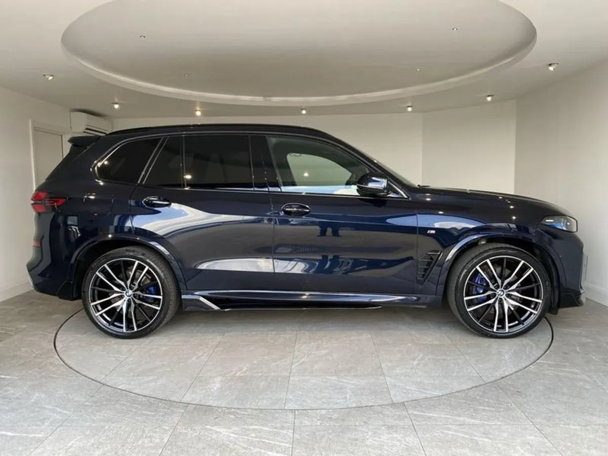 BMW X5 Xdrive40d MHT M Sport 5dr Auto - Image 4