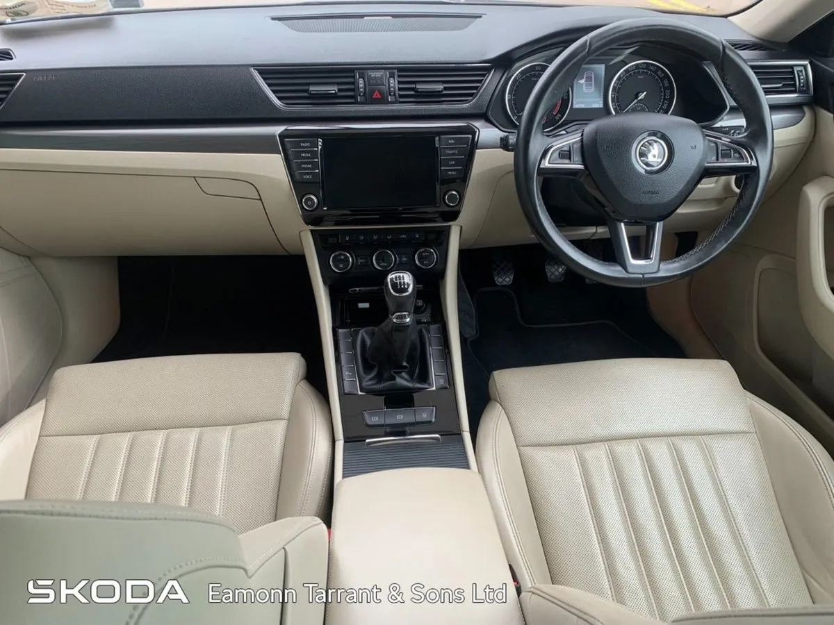 Skoda Superb 2.0 TDI 150bhp Style - Image 2