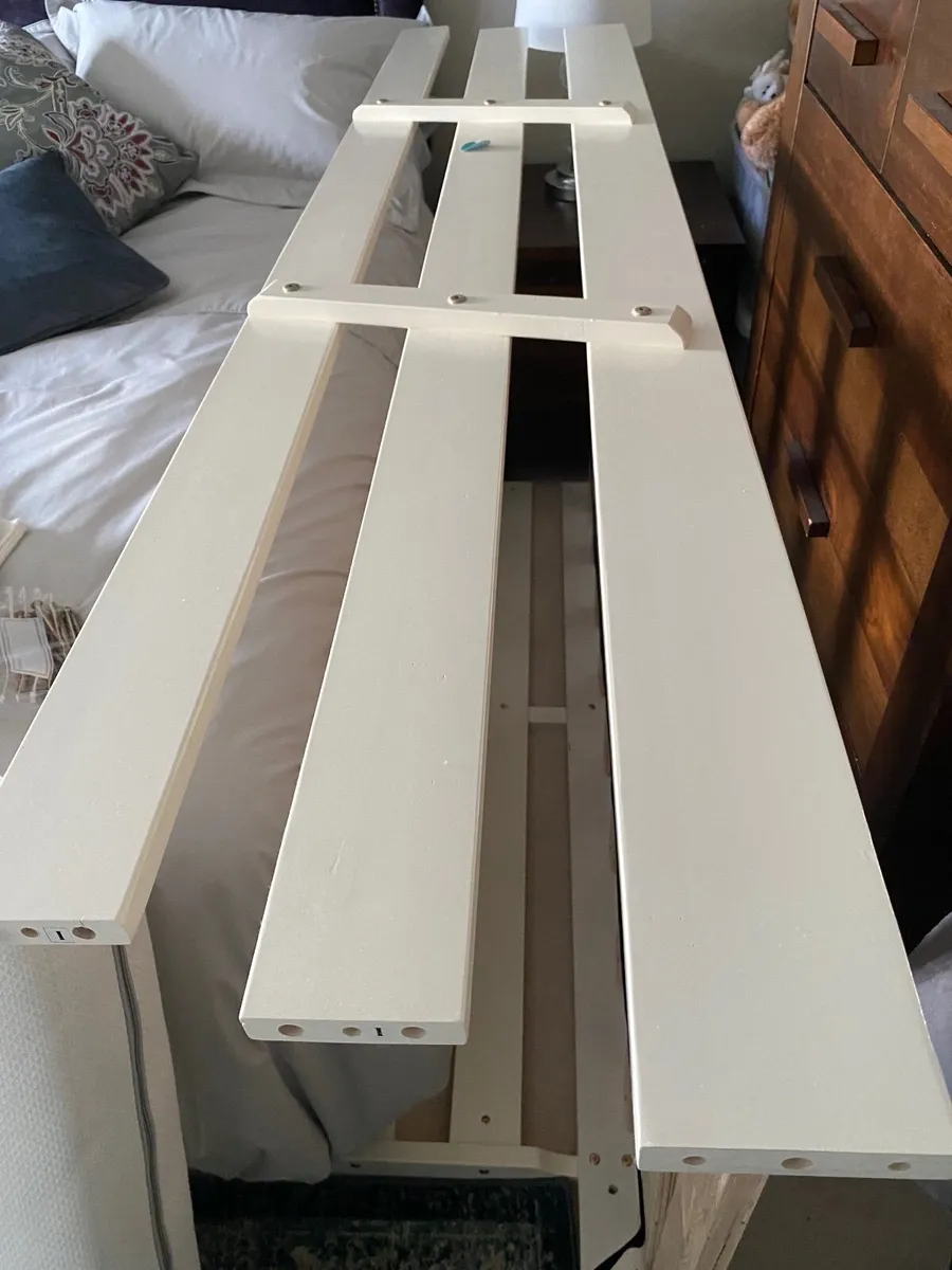 Single bed frame €75 plus mattress €50 extra - Image 3