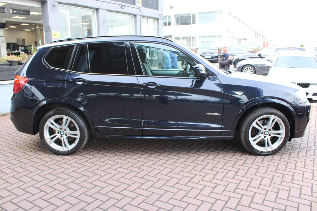 X-DRIVE M SPORT PLUS AUTO // PANORAMIC ROOF // IMM - Image 3