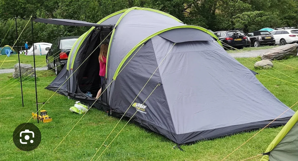 Urban Escape 6 person Tunnel Tent - Image 4