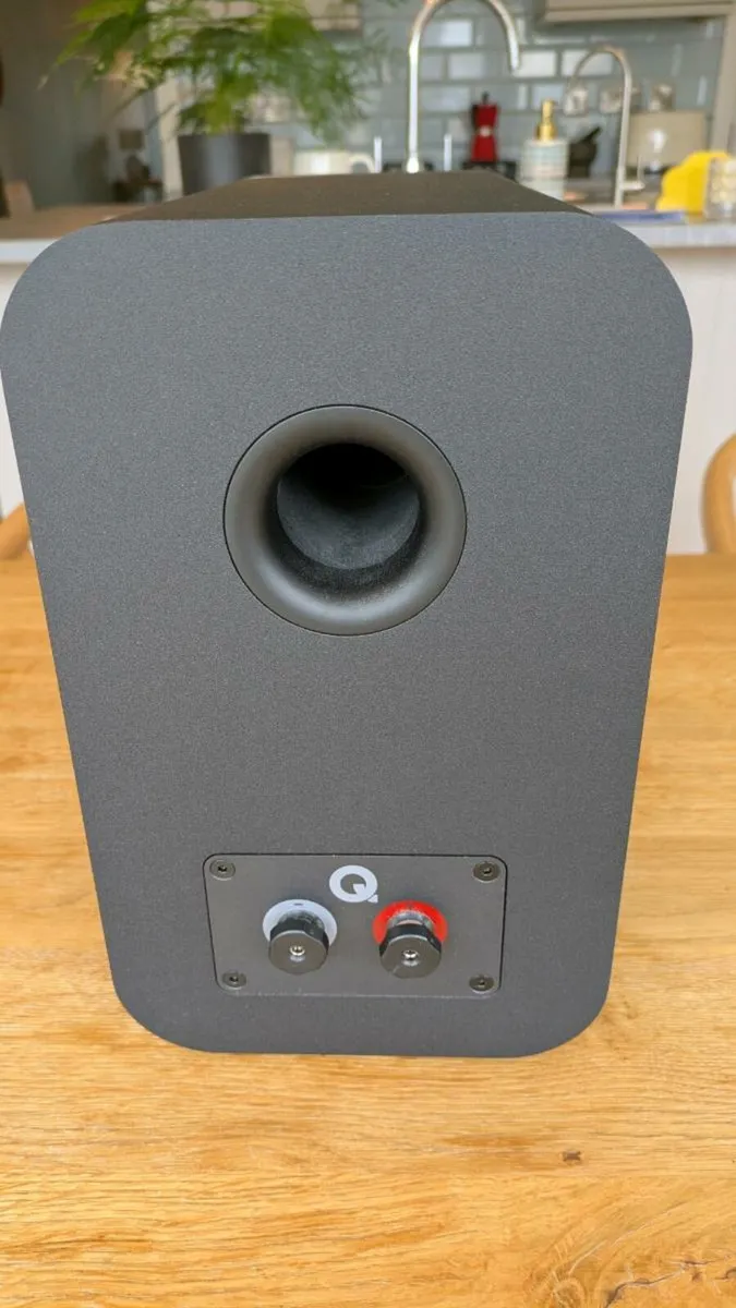 Q Acoustics M20 Active Speakers - Image 4