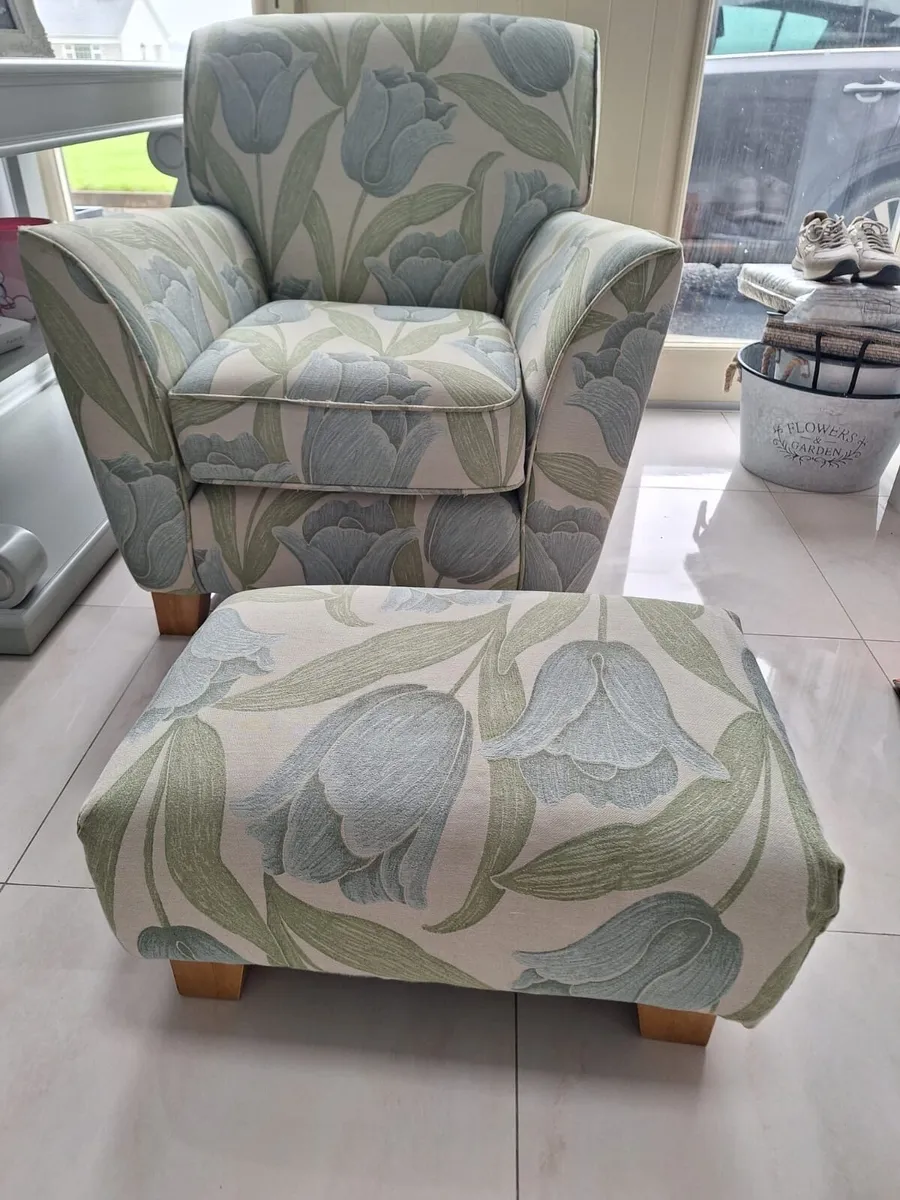 Arm Chair with footstool - Image 2
