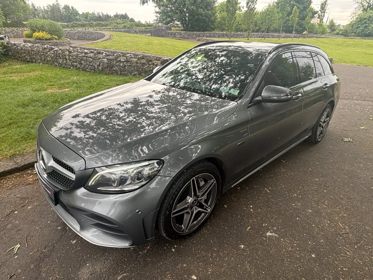 Mercedes-Benz C300de Diesel PHEV Estate - Image 3