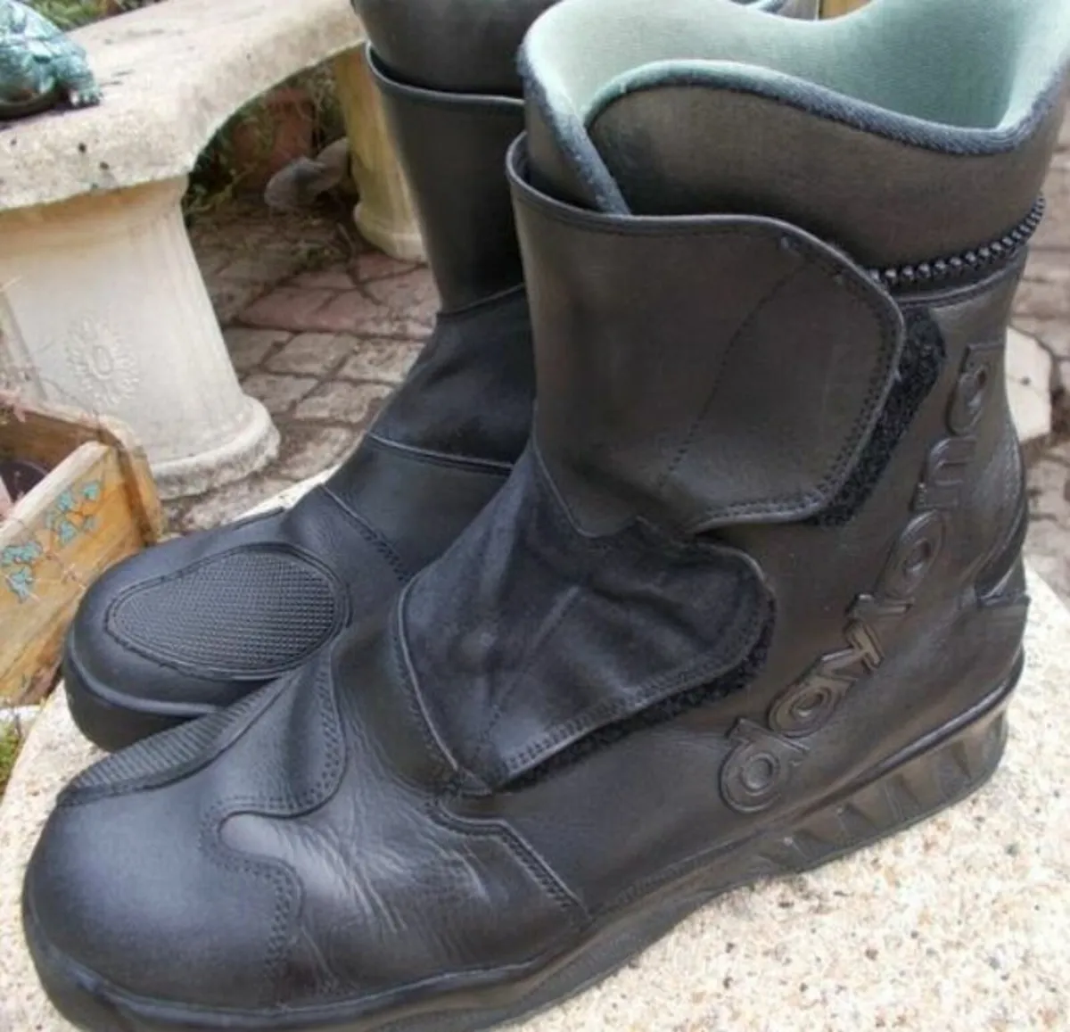 Daytona Goretex Boots + Bike Parts - Image 3