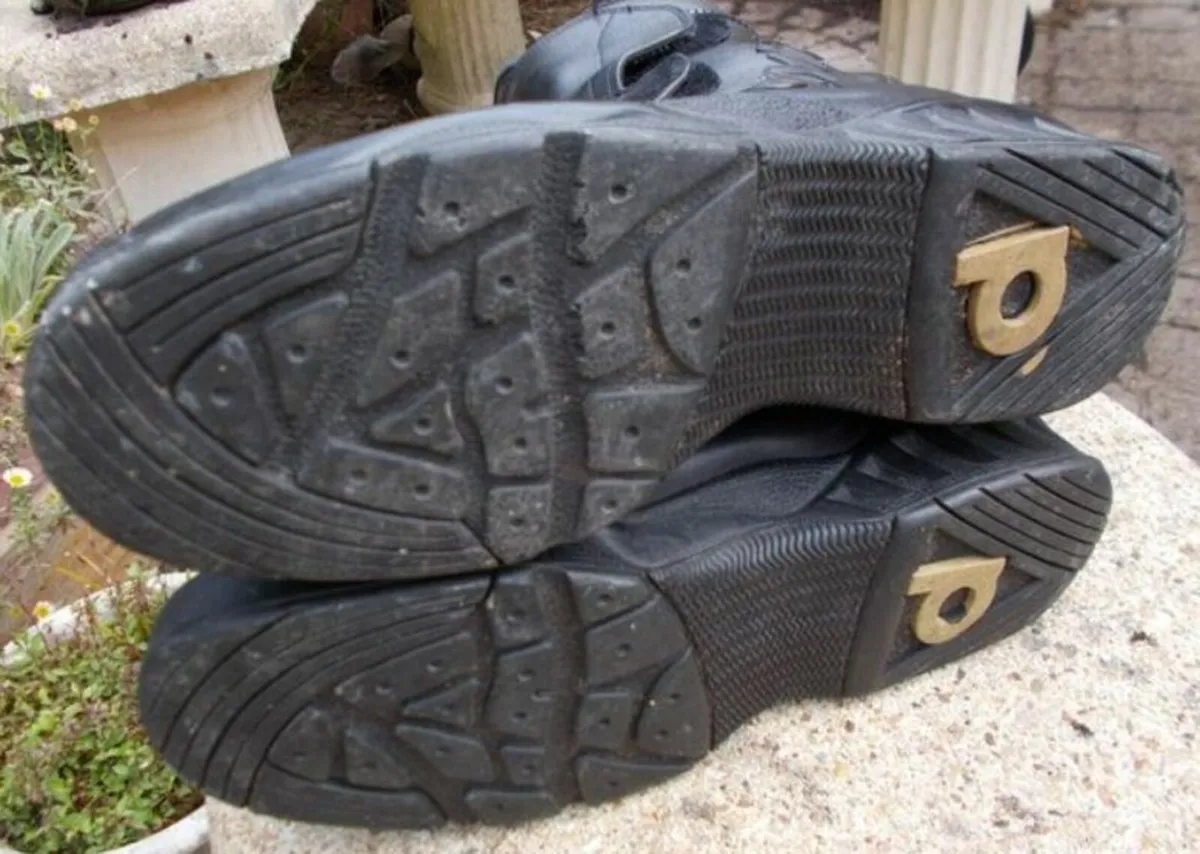 Daytona Goretex Boots + Bike Parts - Image 4