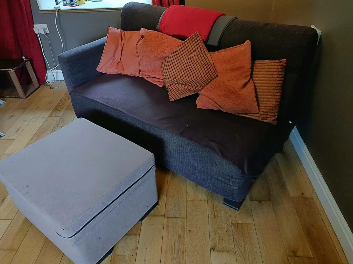 Sofa and Puff - Image 1