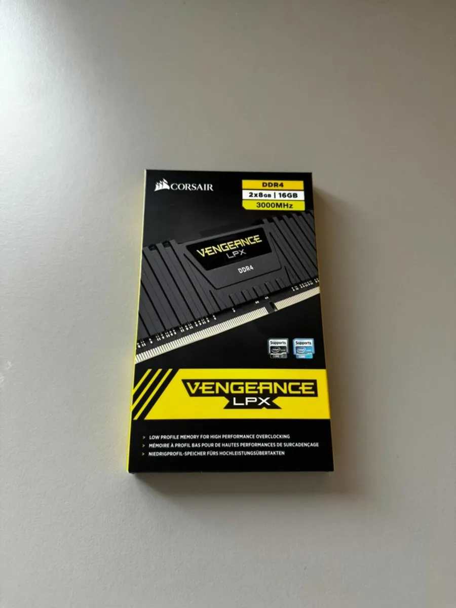 Corsair Vengeance LPX 16GB (2x8GB) DDR4 3000MHz C1 - Image 1