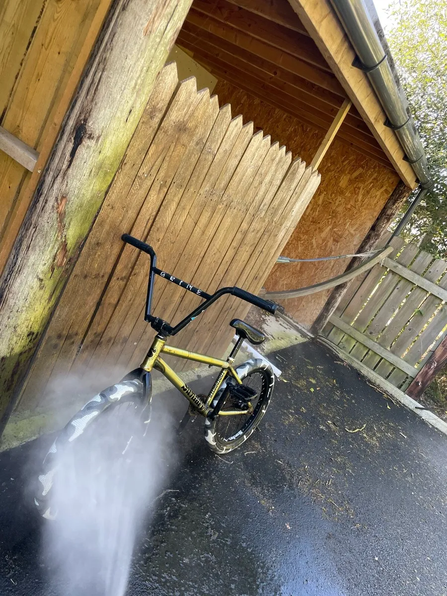 Bmx great condition (price is negotiable) - Image 1