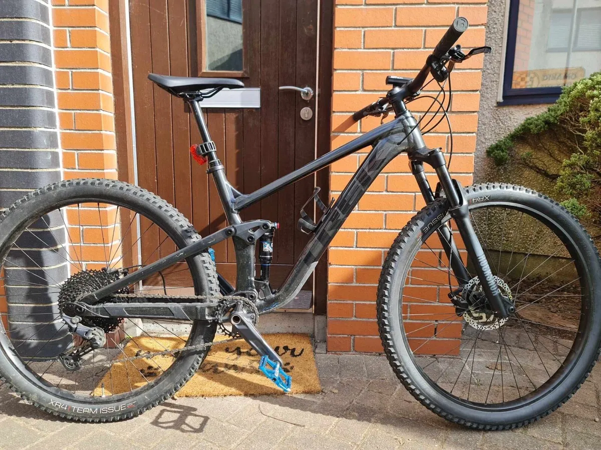 Trek Top Fuel 5 - Mountain Bike - Image 1