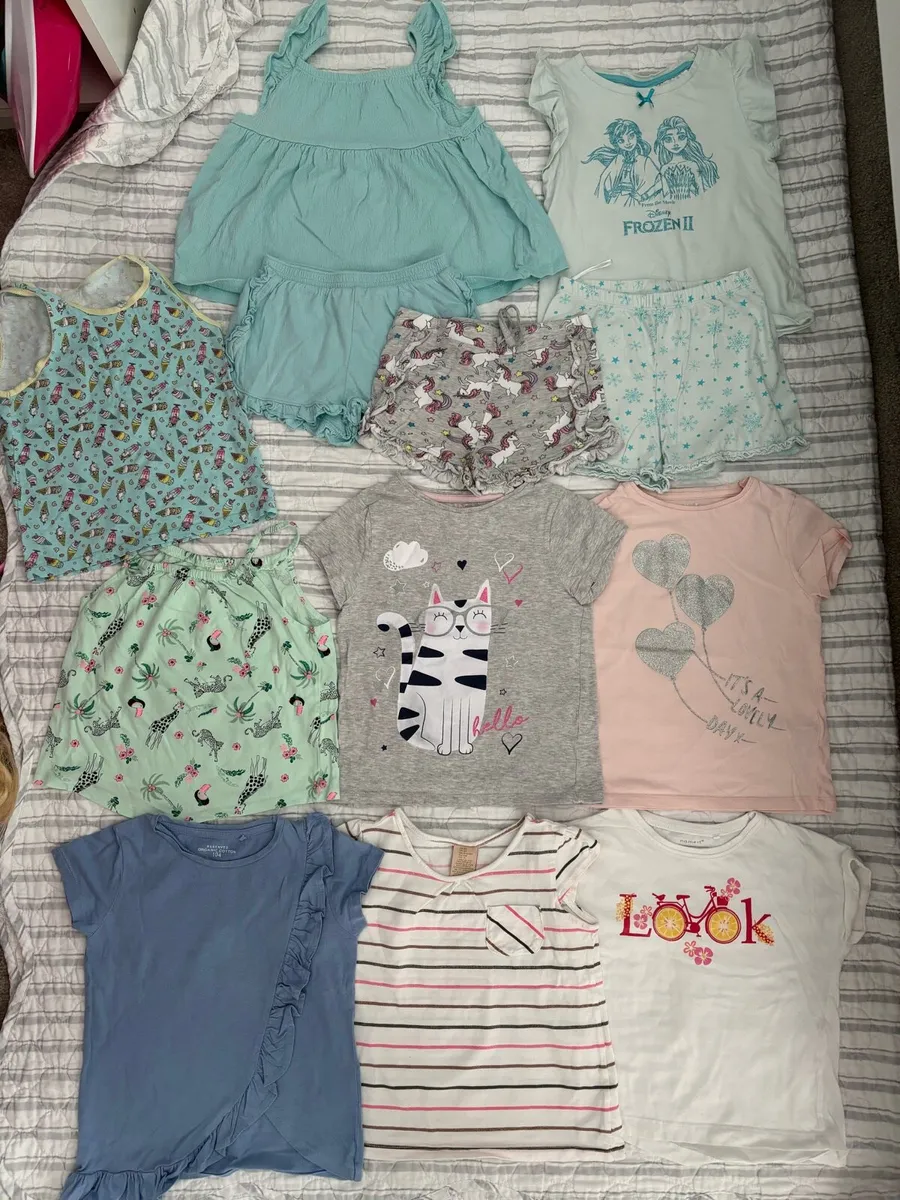 Girls bundle 4-5 yrs - Image 4