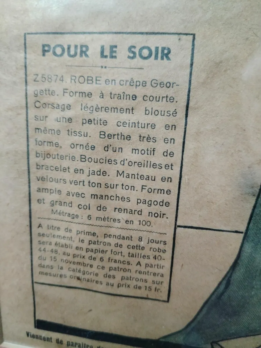 Framed front page of 1930s fashion magazine - Image 4