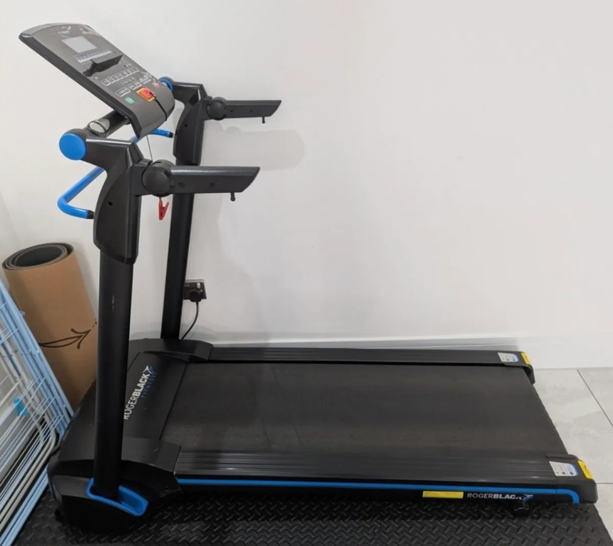 Treadmill fully foldable space saver - Image 1