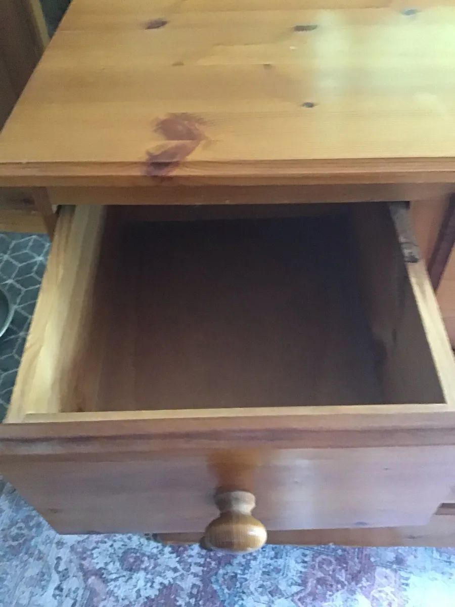 Pine chest of 4 draws - Image 3