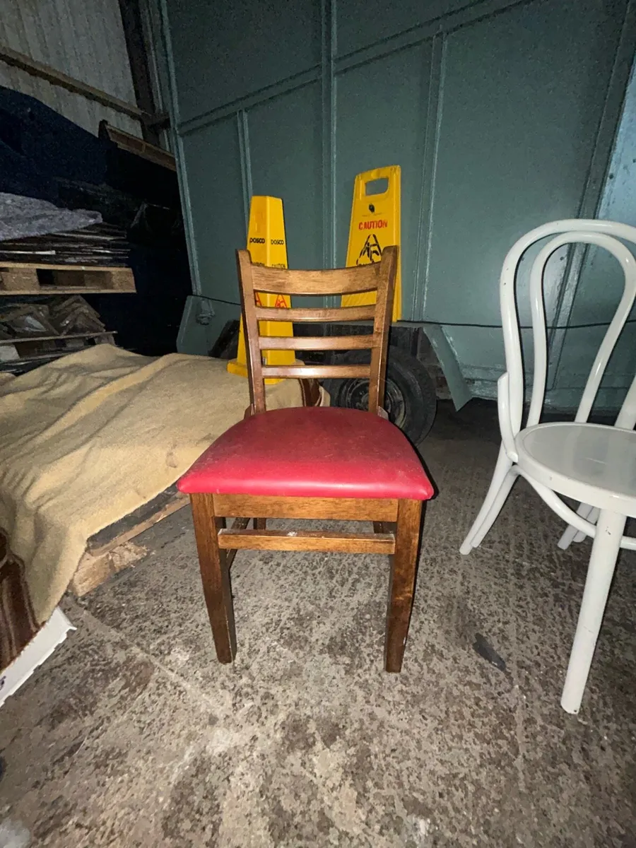 Restaurant chairs - Image 1
