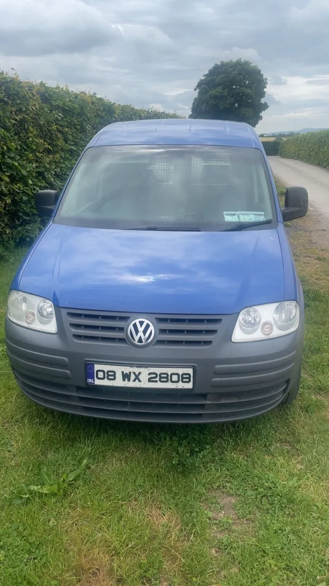 08 caddy van - Image 1