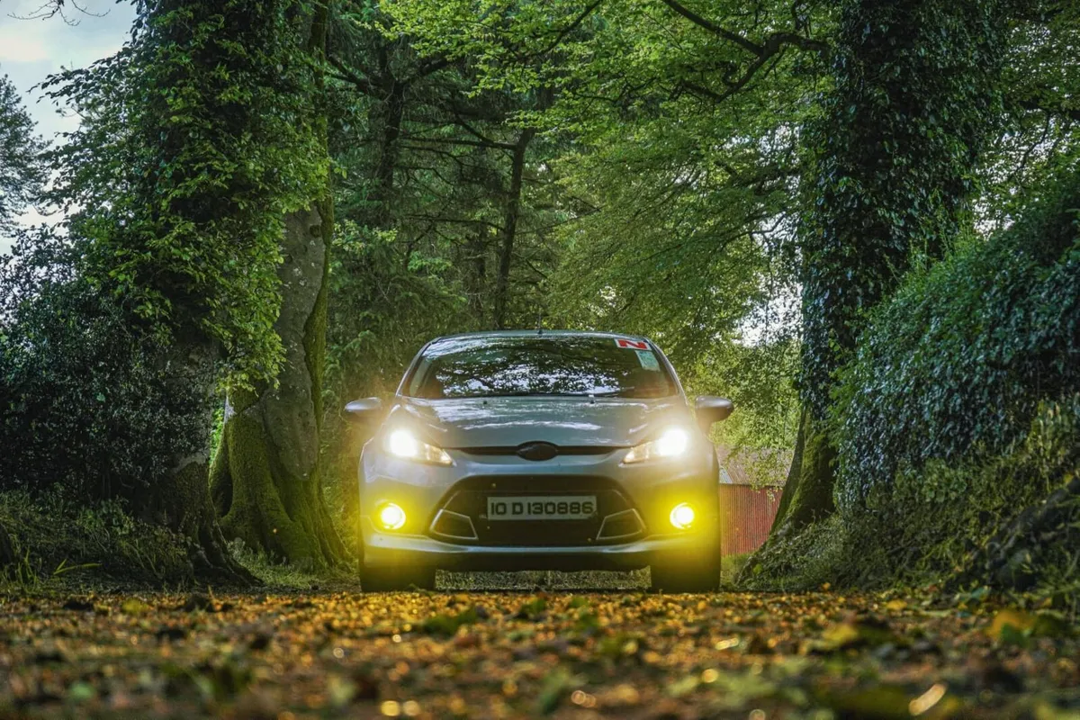 FORD FIESTA ZETEC S - Image 3