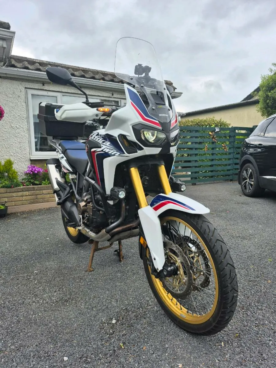 Africa Twin 1000 DCT - Image 1