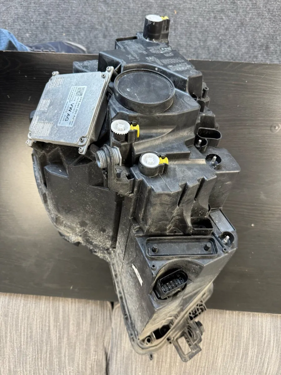 Skoda Kroaq LH Headlight - Image 3