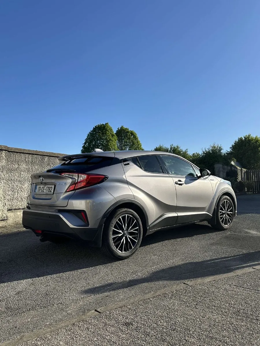 Toyota C-HR 2017 Petrol Hybrid - Image 2