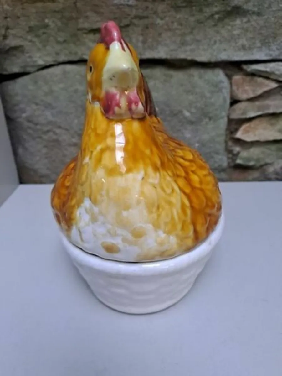 Vintage ceramic hen - Image 4