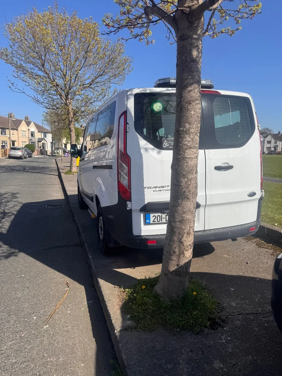 Ford transit taxi wheelchair taxi - Image 3