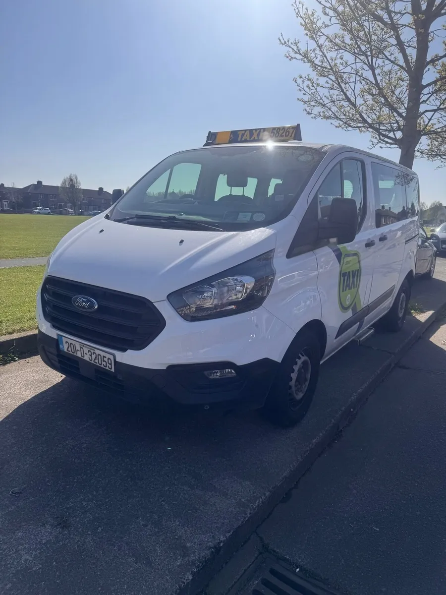 Ford transit taxi wheelchair taxi - Image 4