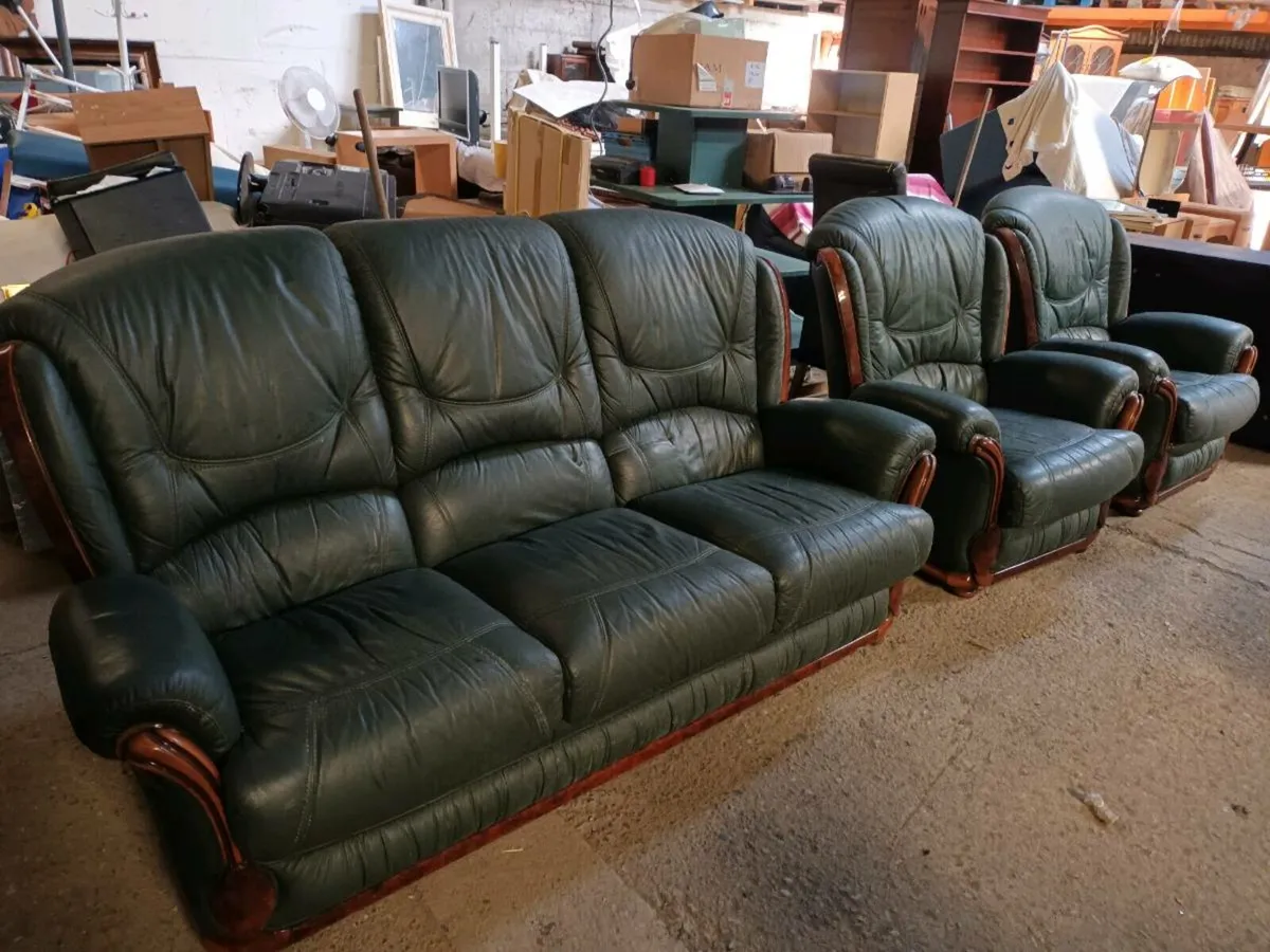 Leather Suite - Image 1