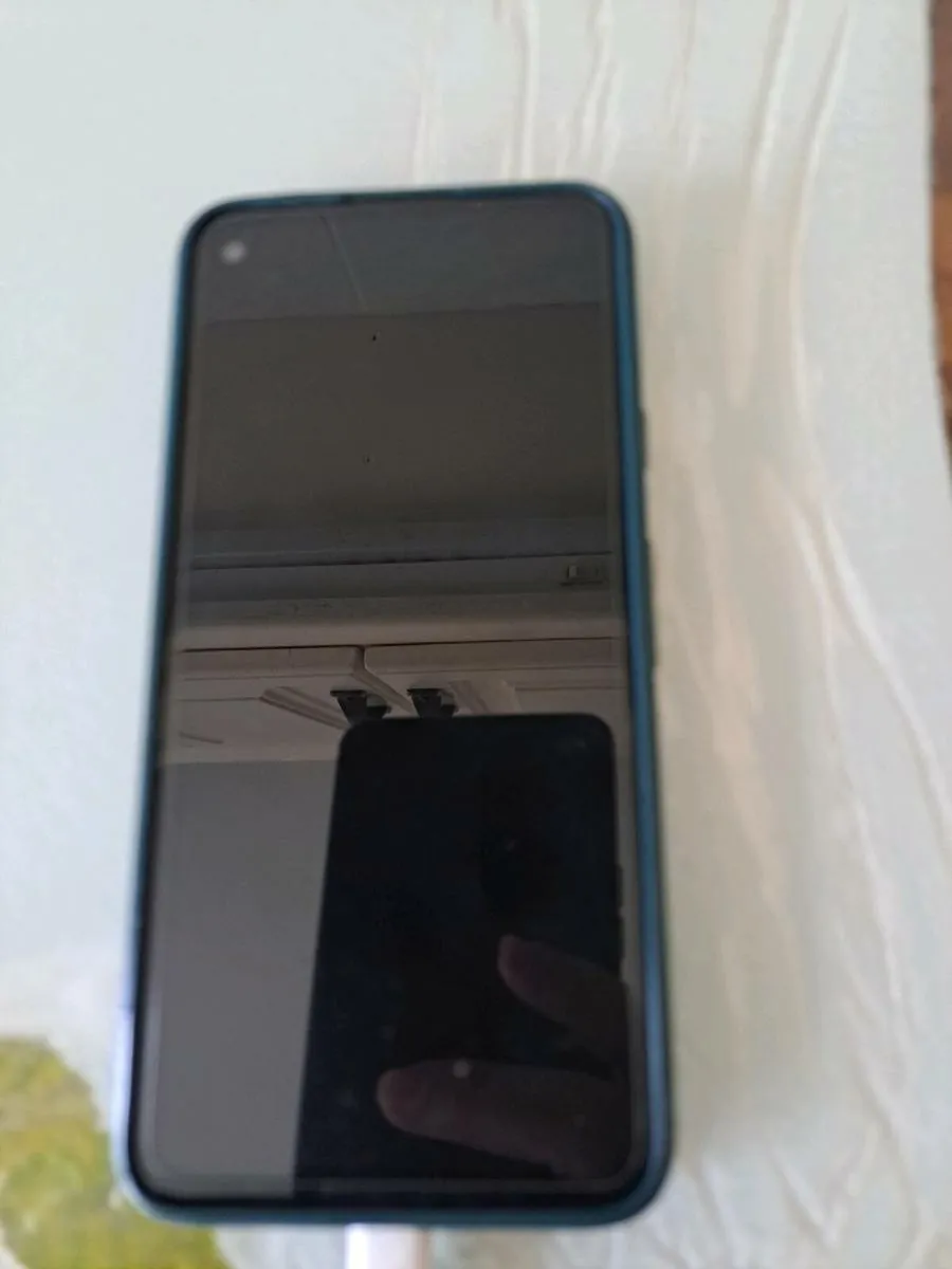 Phone - Image 2