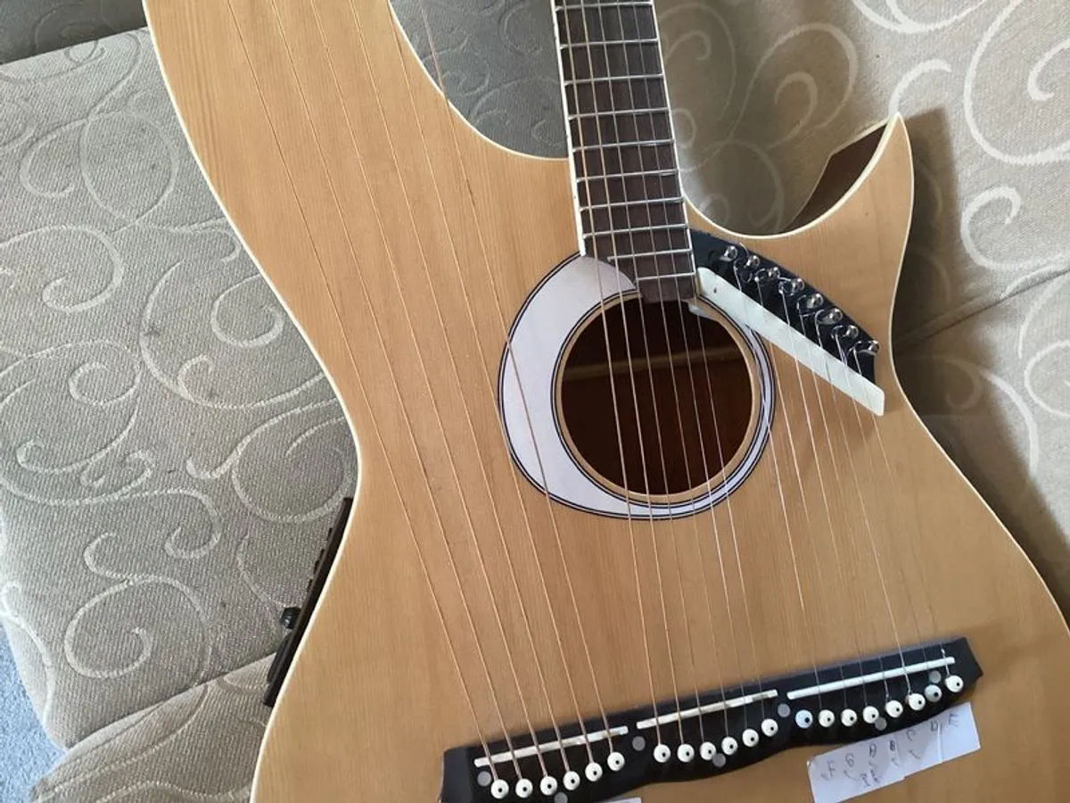 Feeling harp guitar - Image 3