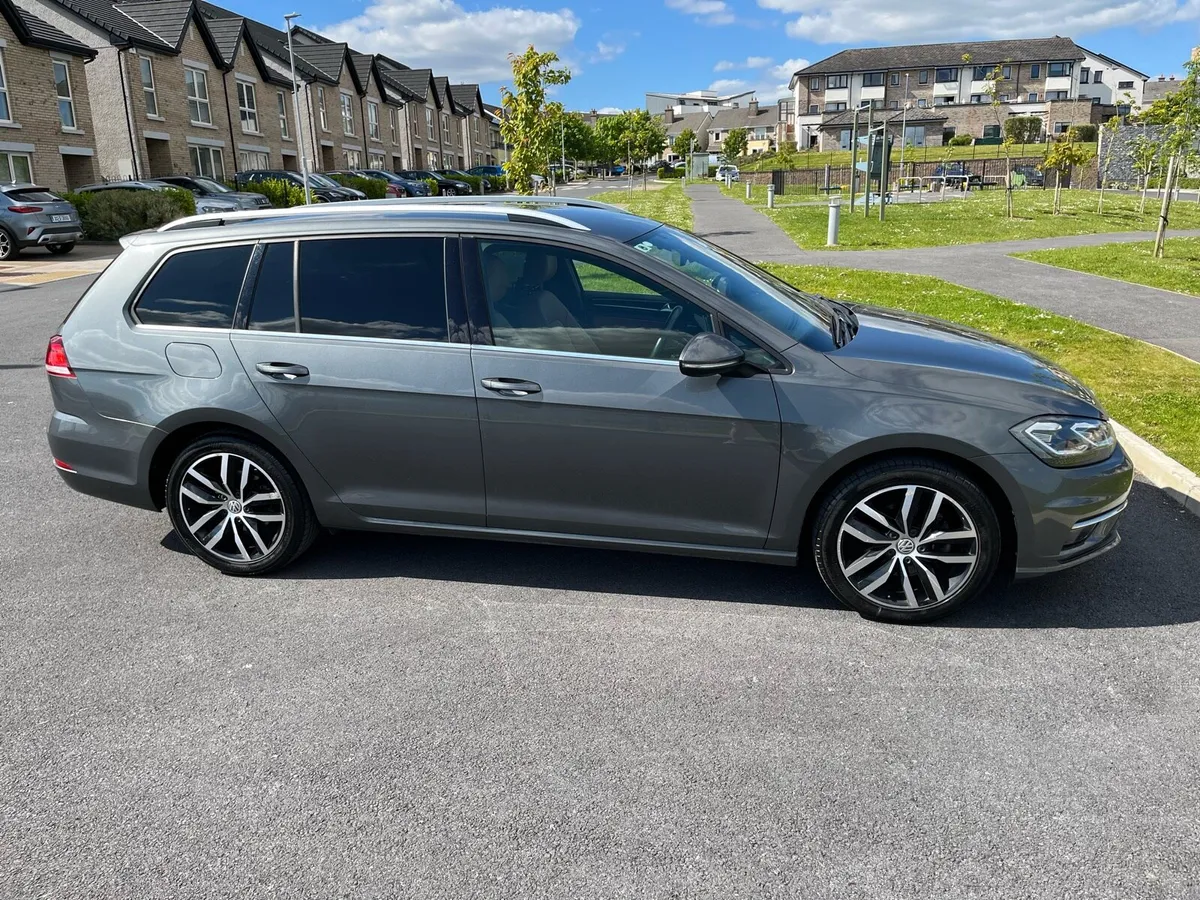 VW Golf mk7 Variant 1.4TSI Highline Milano Edition - Image 3