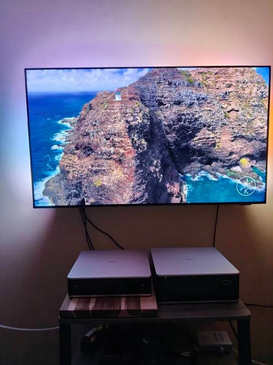 Philips 48" OLED 708 Ambilight 4k Smart TV - Image 3