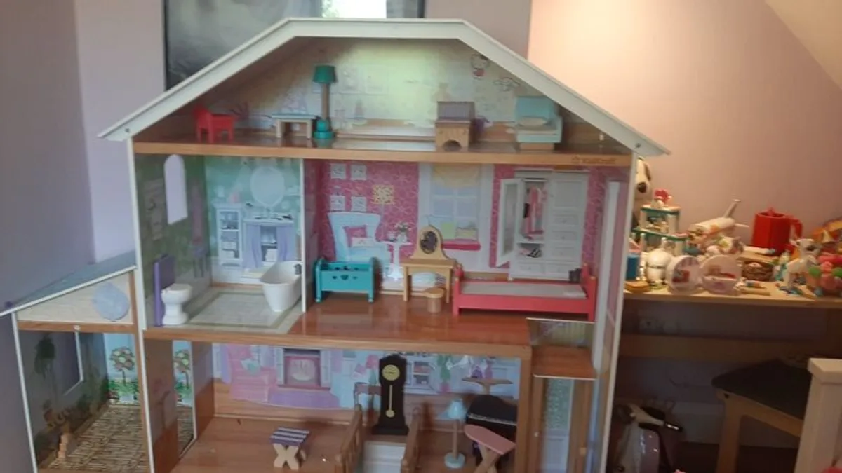Kidkraft Majestic Mansion Dolls house - Image 4