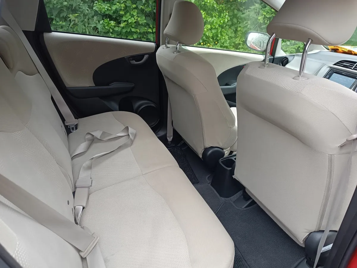 SOLD Honda Fit 2012 - Image 4