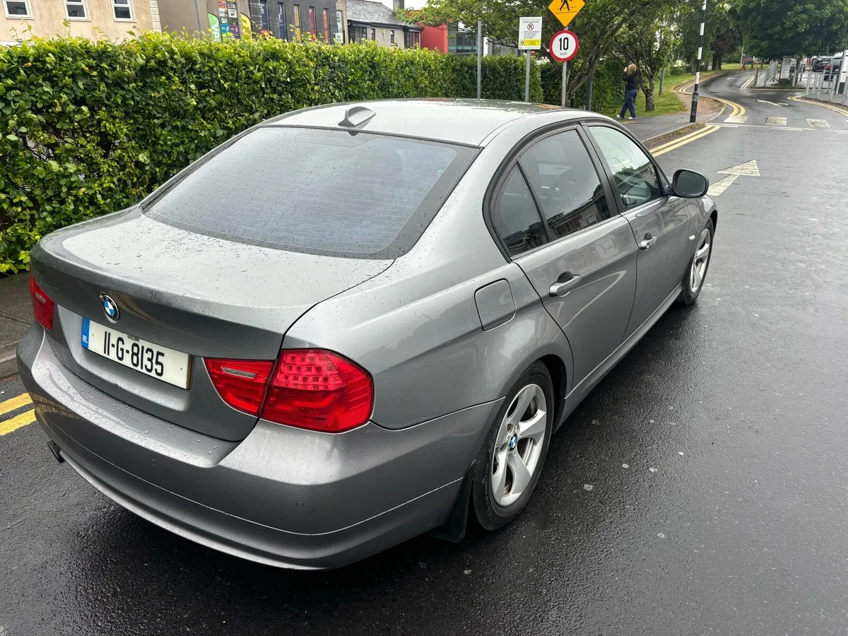 11 BMW NEW NCT 4/2026 - Image 4