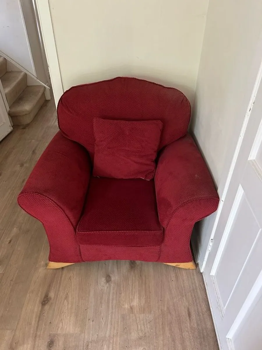 Pair of Matching Red Armchairs Good Condition - Image 1