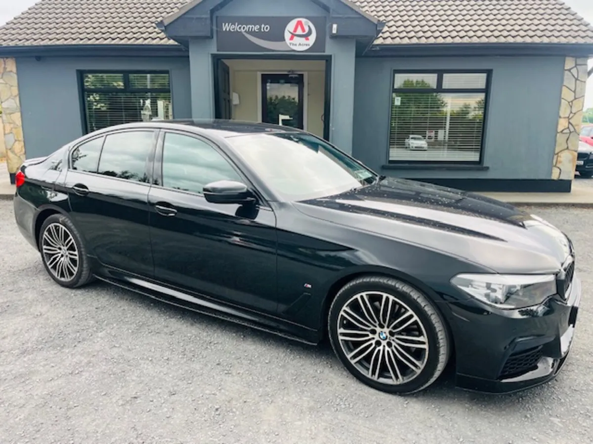 BMW 5-Series 2018 - Image 2