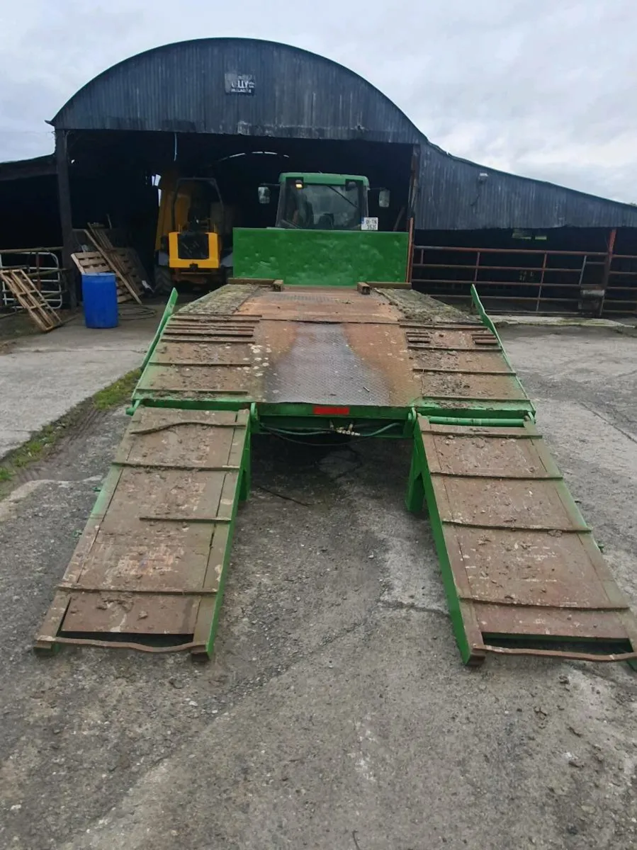 Low loader trailer - Image 3