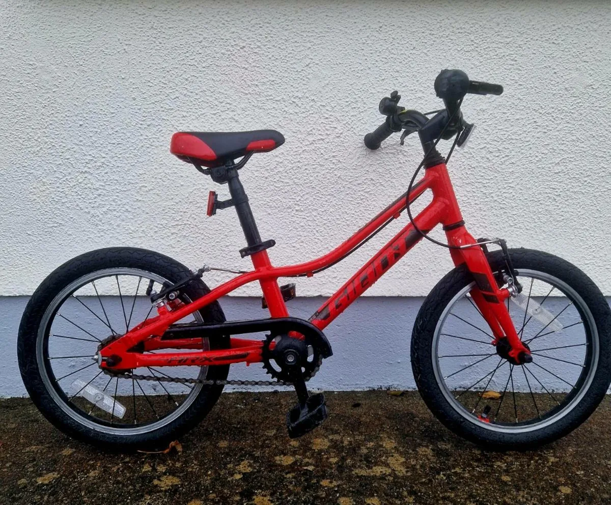 PREMIUM CHILD'S BIKE (3-5 YR OLD SUITABLE) - Image 1