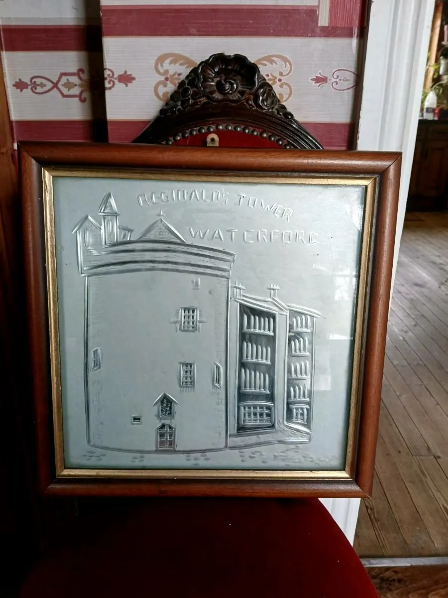 Reginalds tower engraved picture