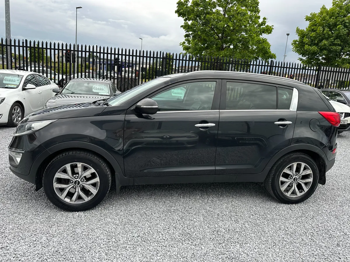 2015 (151) Kia Sportage 1.7 CRDI SE Platinum - Image 4