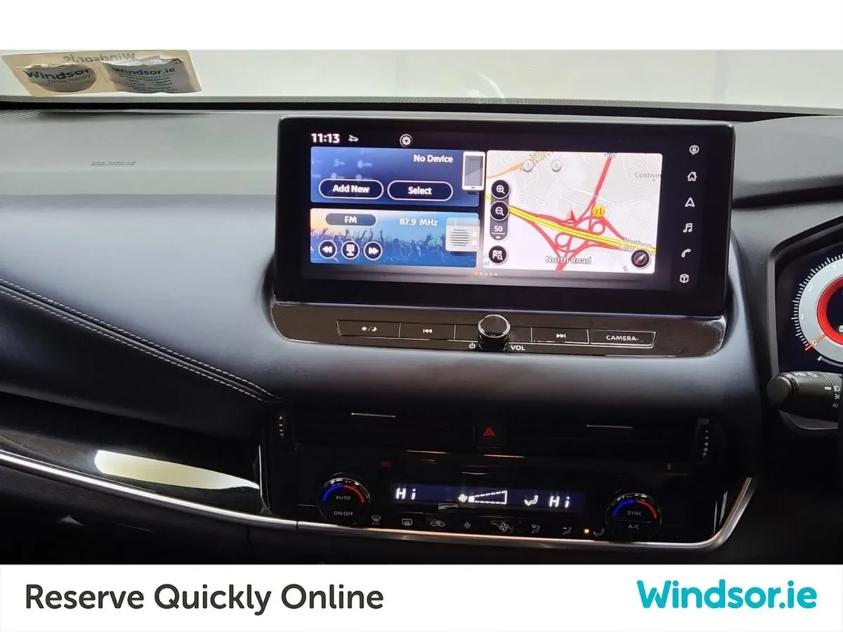 Nissan QASHQAI 1.3 PET Mild Hybrid SV Premium - Image 4