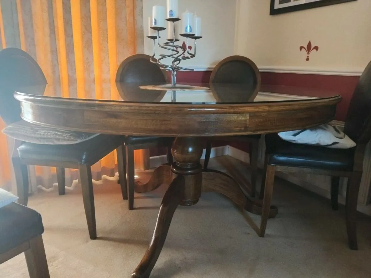 Oak Table and chairs - Image 3