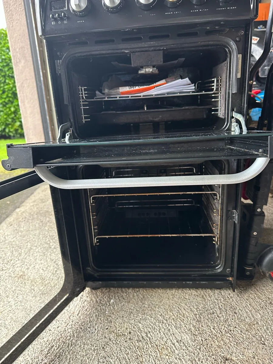 Hotpoint Ultima 50cm Nat Gas Cooker - Image 2