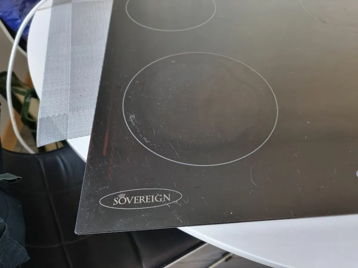 Sovereign electric Induction hobb - Image 3
