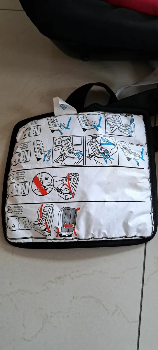 Extended Rear facing car seat - Image 3