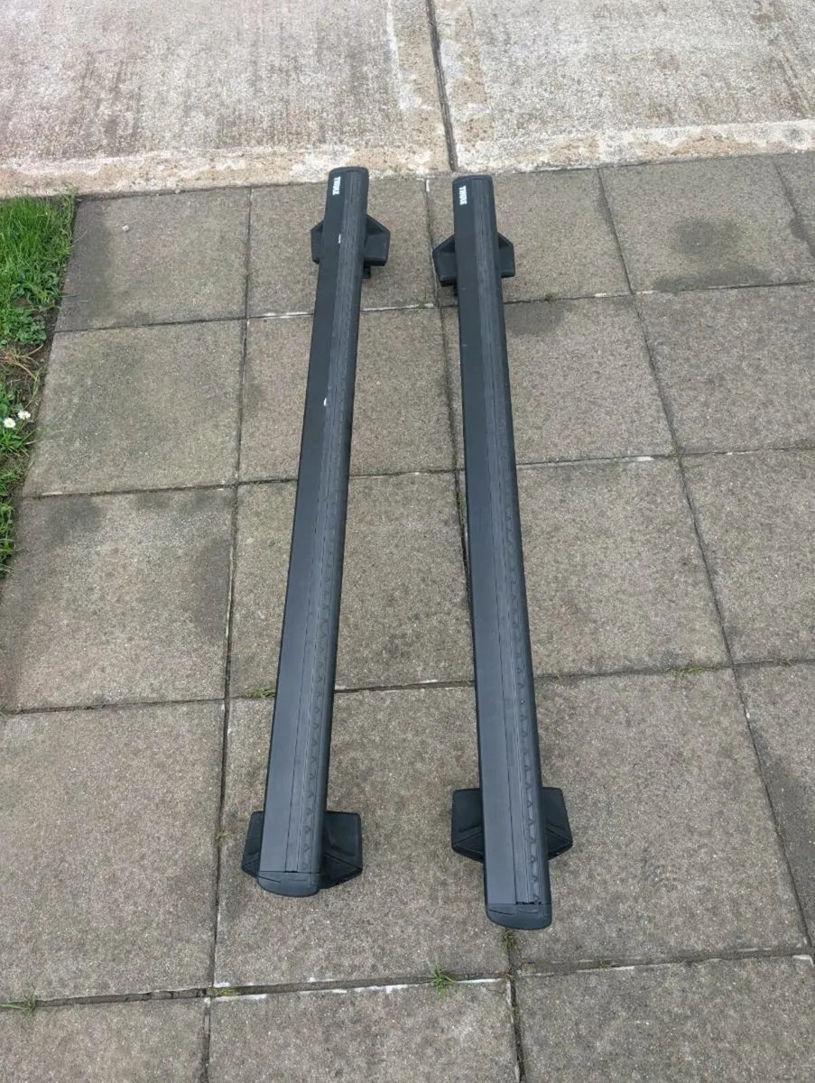 Thule EvoWing Roof Bars - Image 1