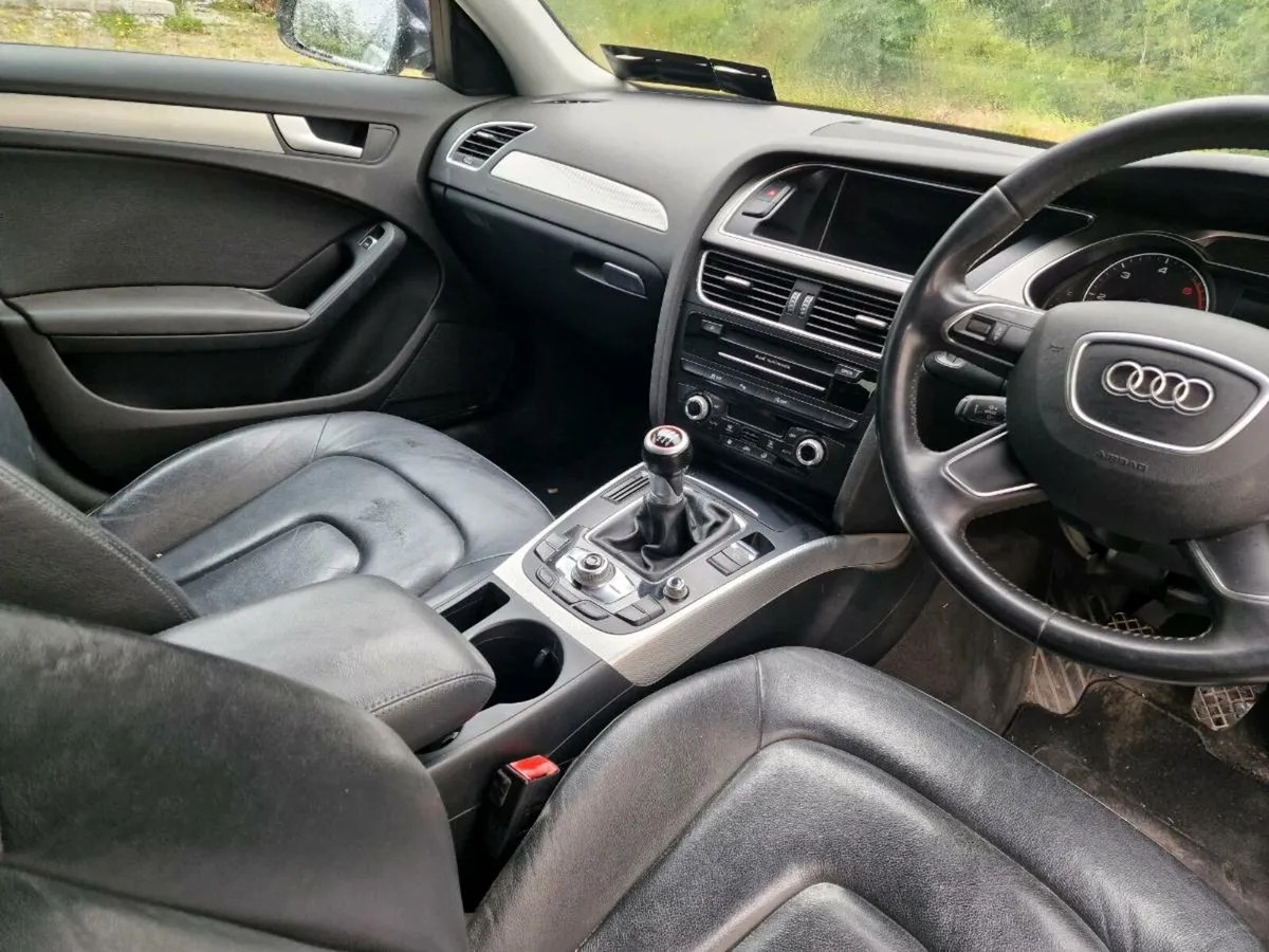 Audi A4 Estate - Image 2