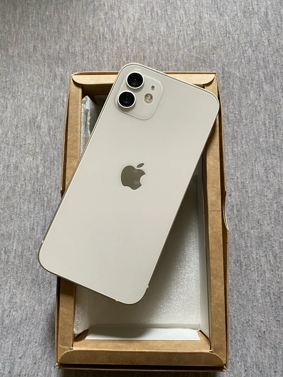 iPhone 12 - Image 1