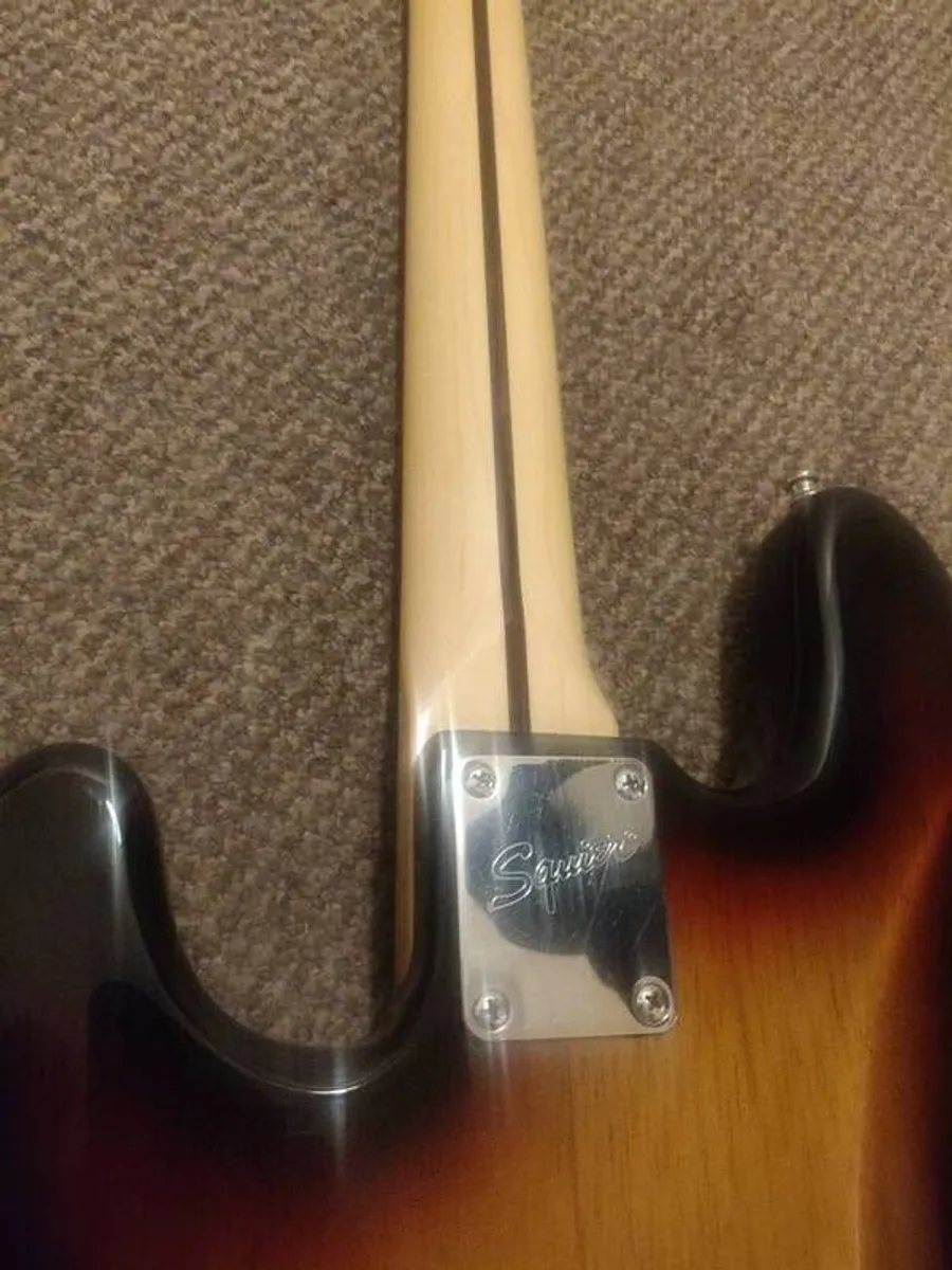 squier VM precision Bass PJ3TS - Image 2